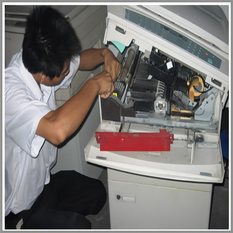 武昌火車站附近，專業、便捷、誠實的電腦上門維修服務